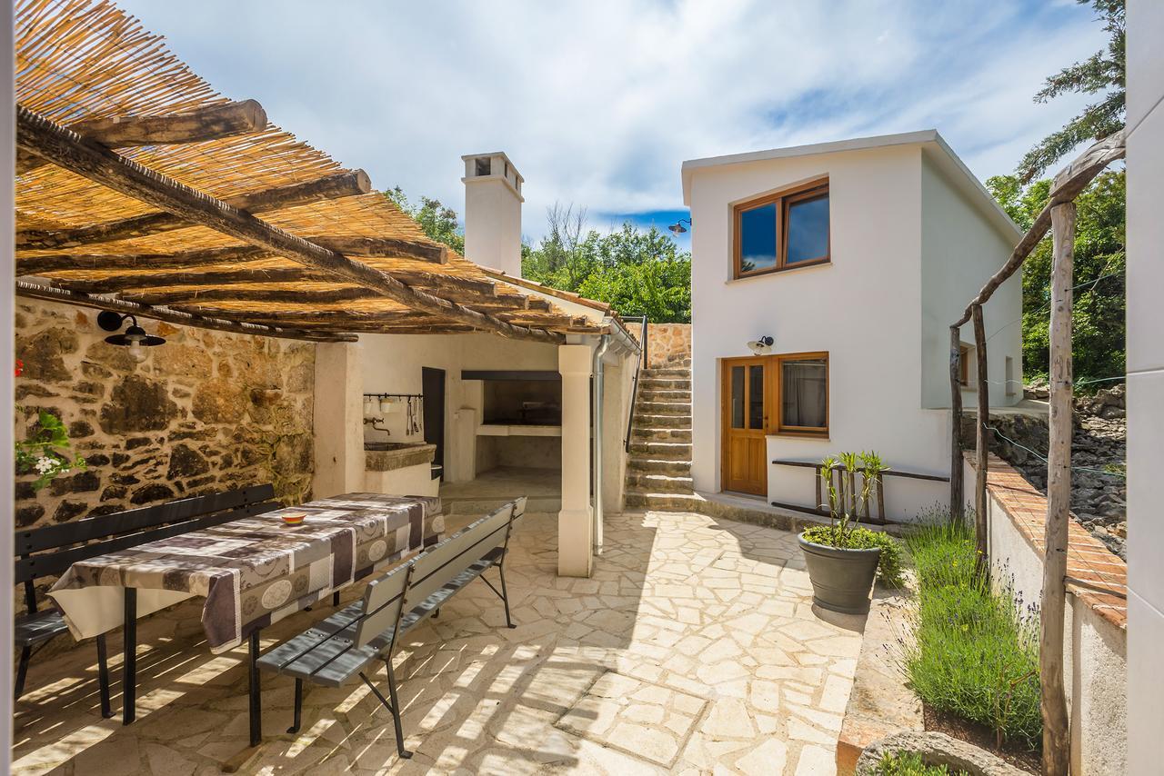 Holiday Home Jela Dobrinj المظهر الخارجي الصورة