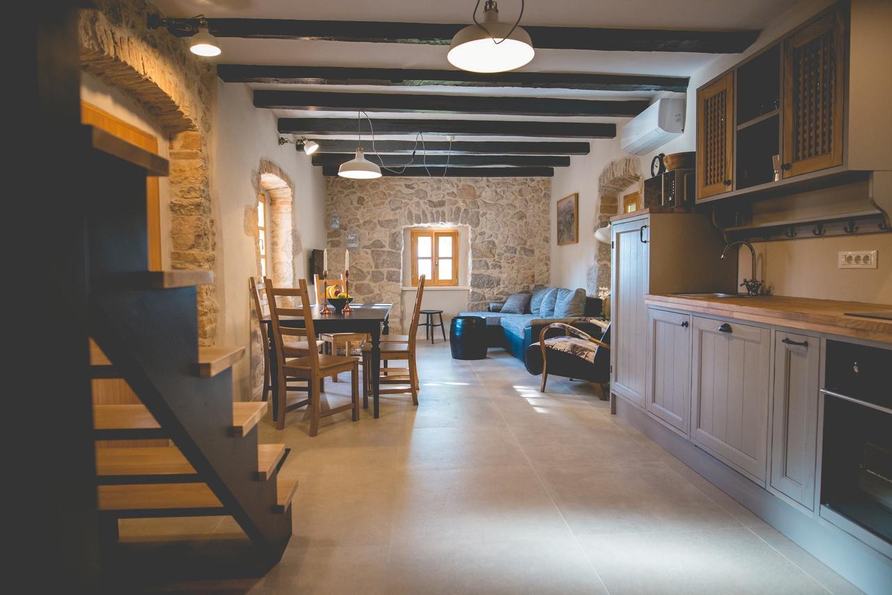 Holiday Home Jela Dobrinj المظهر الخارجي الصورة