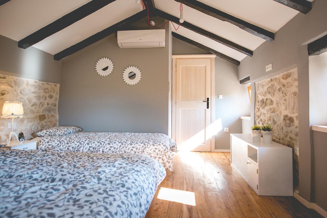 Holiday Home Jela Dobrinj المظهر الخارجي الصورة