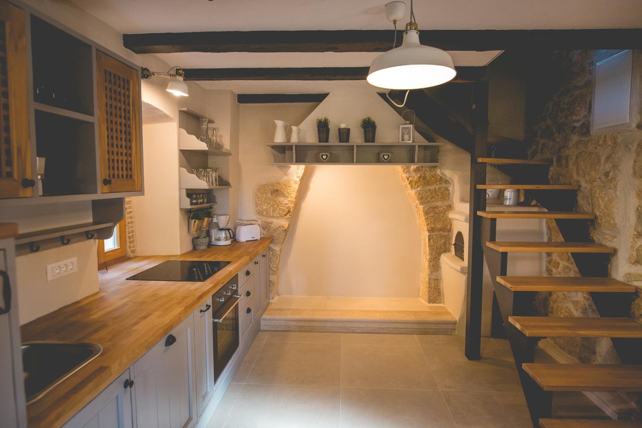 Holiday Home Jela Dobrinj المظهر الخارجي الصورة